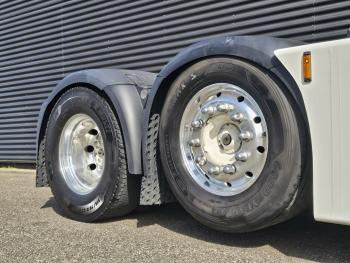 DAF XF 530 6x2/4 / RETARDER / PARKING COOLER / 2 TANKS
